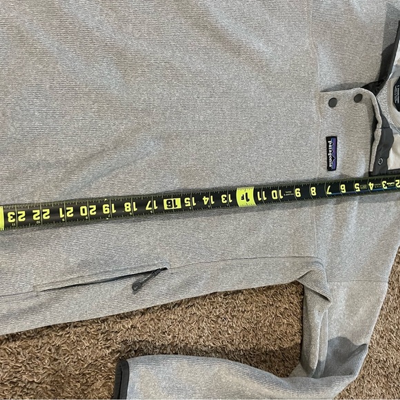 PATAGONIA WOMEN'S LIGHT WEIGHT BETTER SWEATER MARSUPIAL PULLOVER - Picture 4 of 6